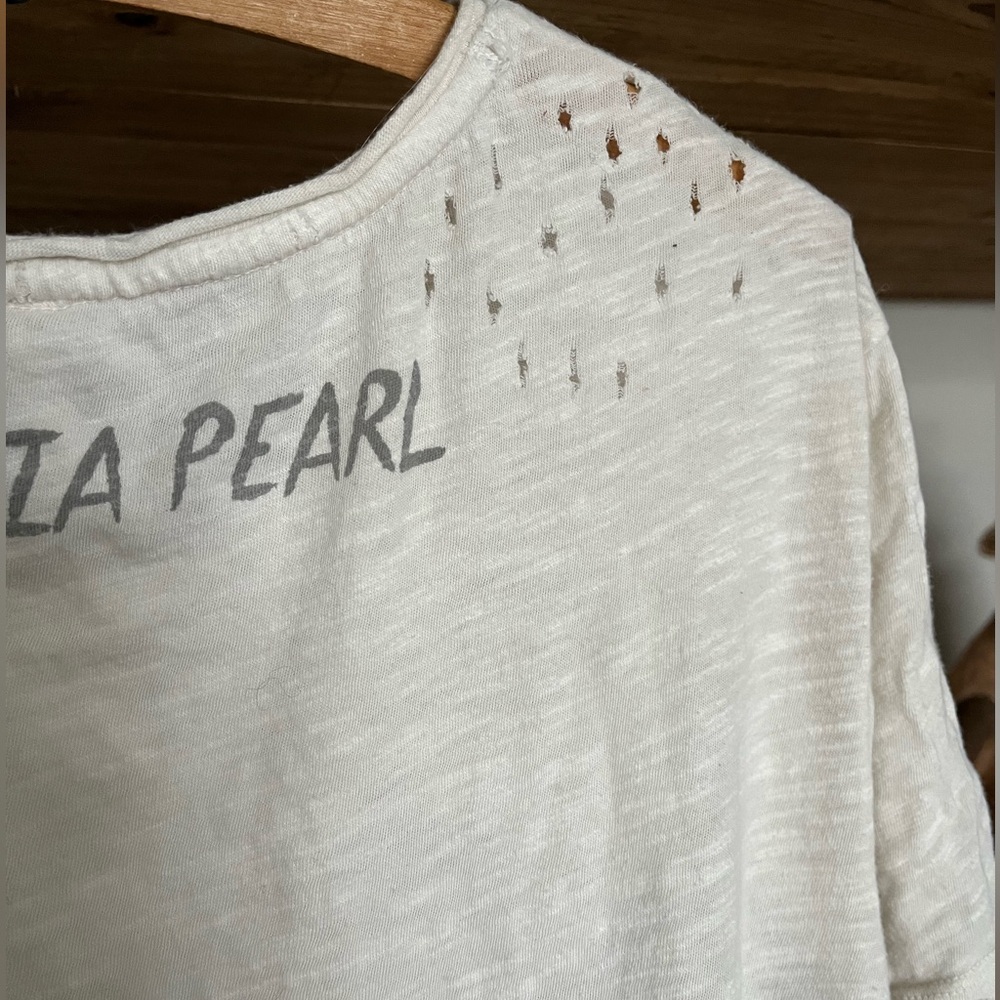 Magnolia Pearl White Graphic Short Sleeve Tee with Red Accents - Picture 8 of 8